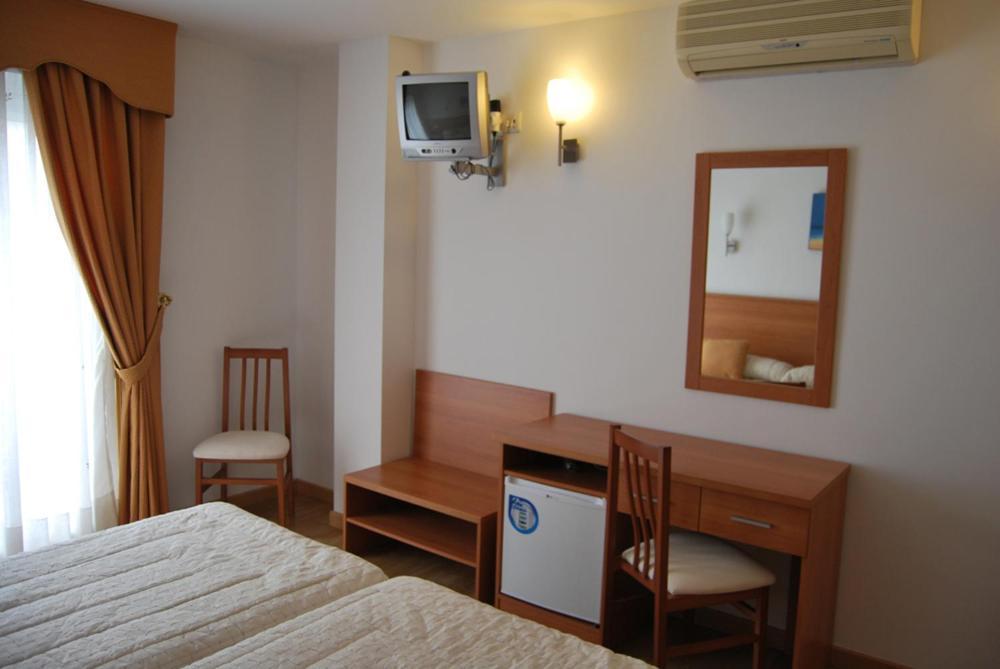 Hotel Plaza Портоново Экстерьер фото